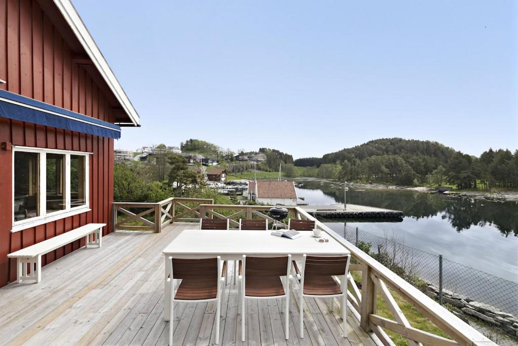 House By The Sea - 3 Bedrooms And Possibility To Rent A Boat スタヴァンゲル エクステリア 写真